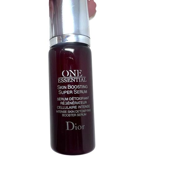 Dior Capture Skincare Bundle Capture Totale & One Essential - Picture 2 of 11